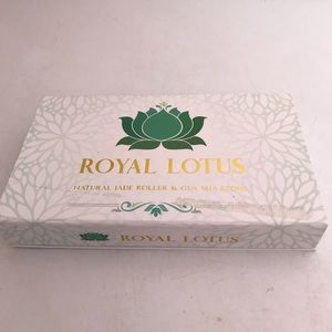 Jade roller and stone